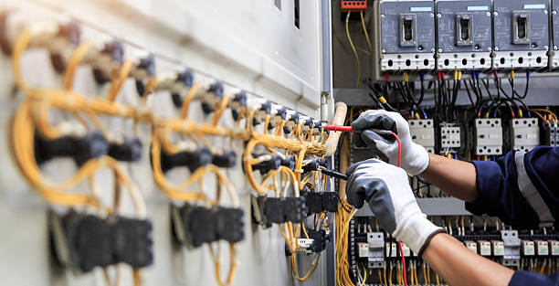 Professional Electrician technician working in Tecumseh, OK